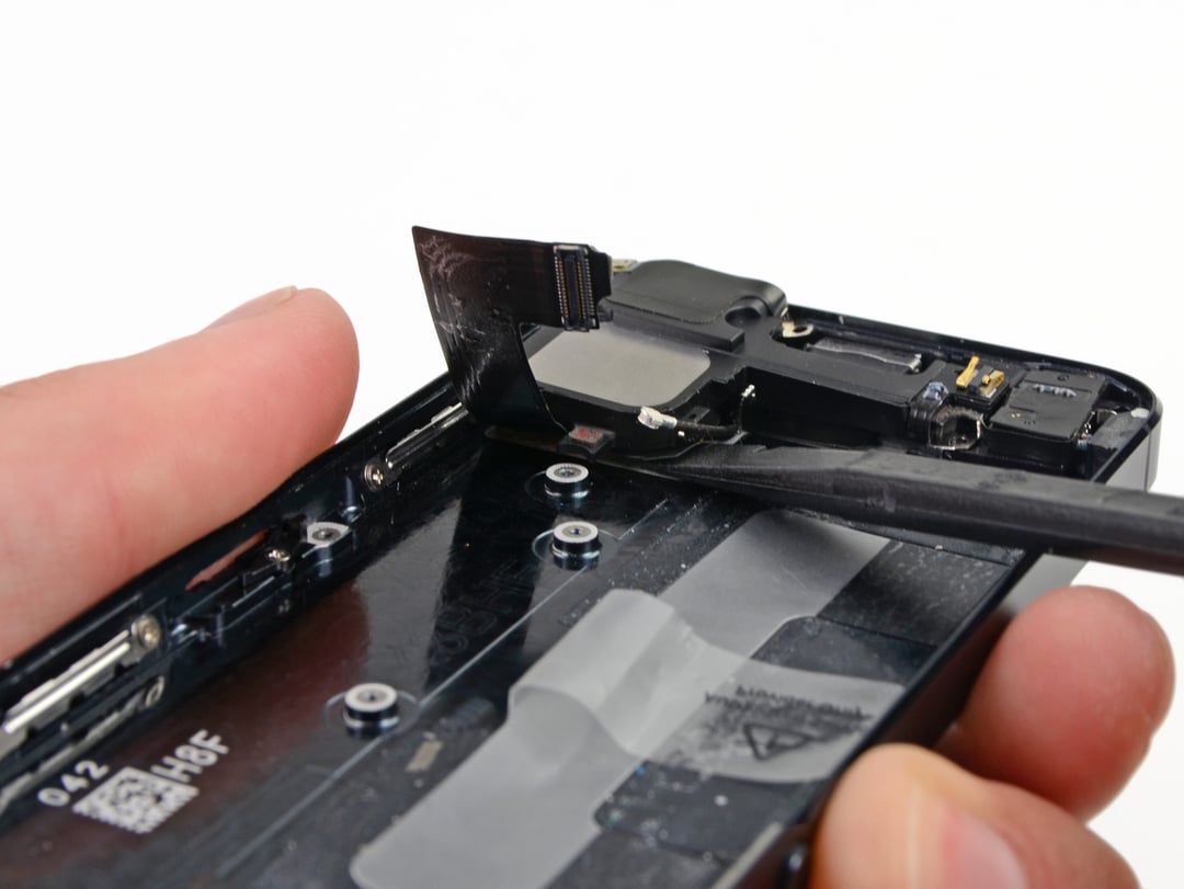 Замена разъема зарядки на iPhone 5