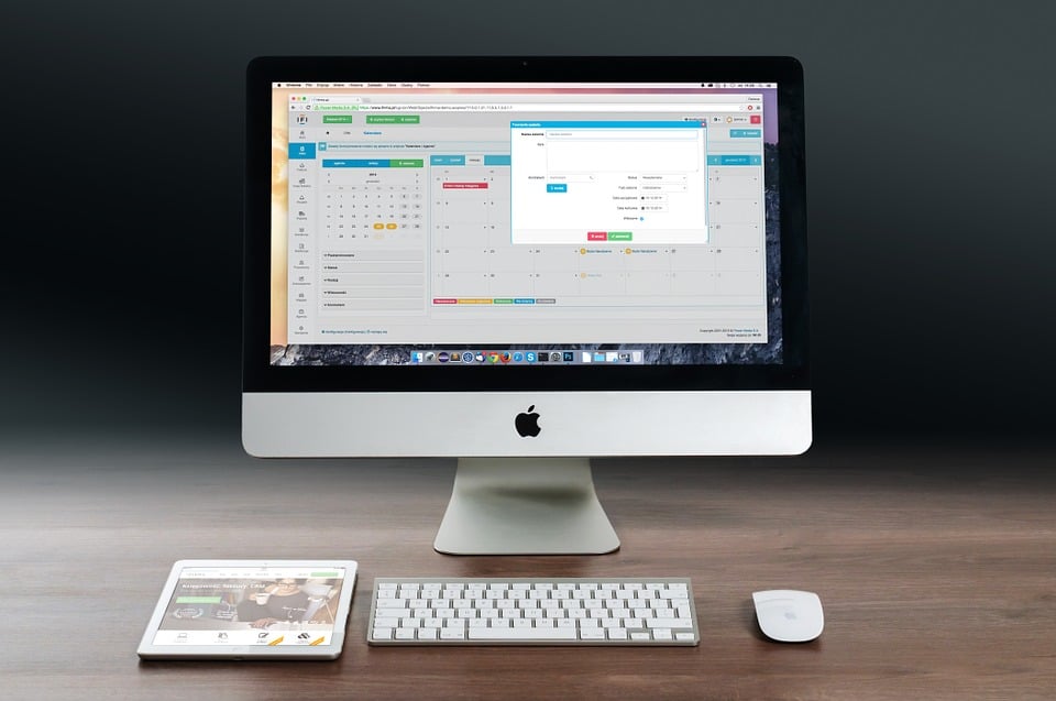 Что делать, если появились полосы и артефакты на экране iMac?